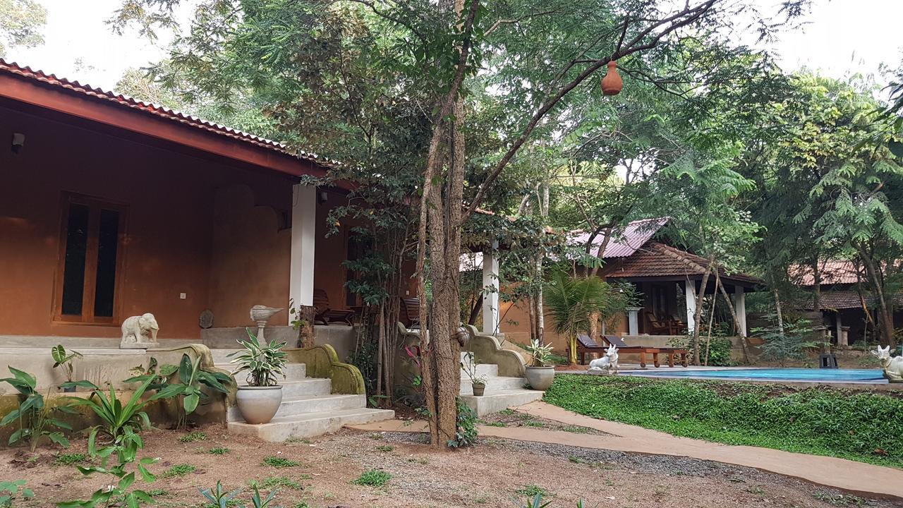 Villa Habarana Exterior photo
